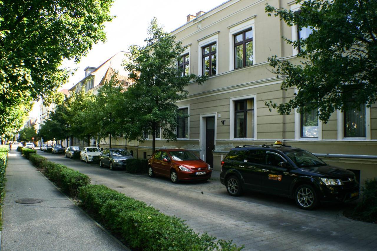 Deak Apartman Sopron Extérieur photo