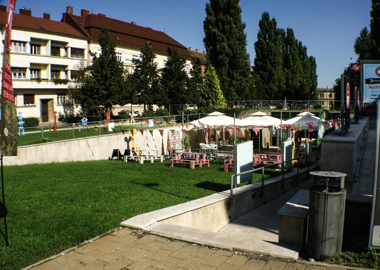 Deak Apartman Sopron Extérieur photo